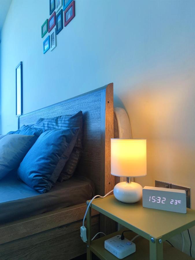 Cozy Mangrove View, Seaview 1 Bedroom 1 Partition Not Abu Dhabi